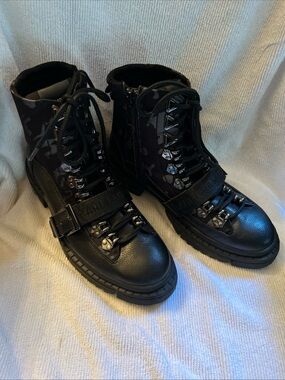 Men’s Karl Lagerfeld Camo Boots
